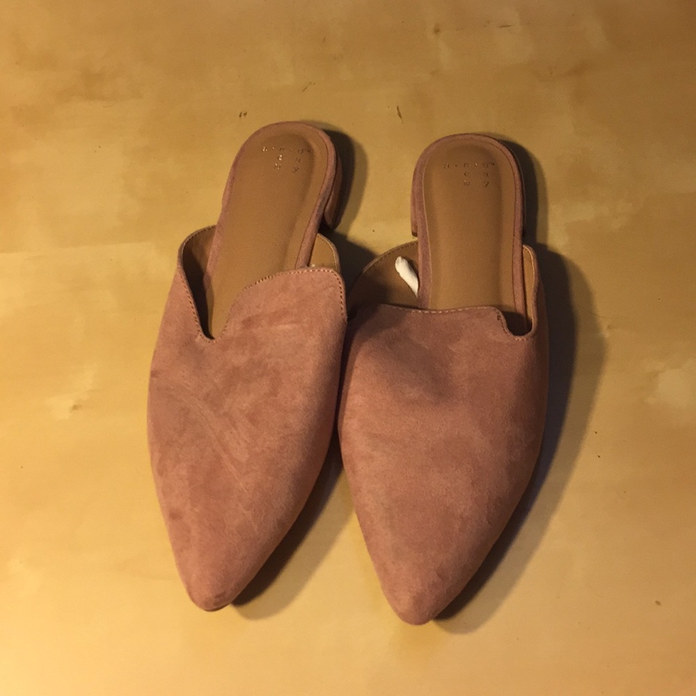 Women's slip ons